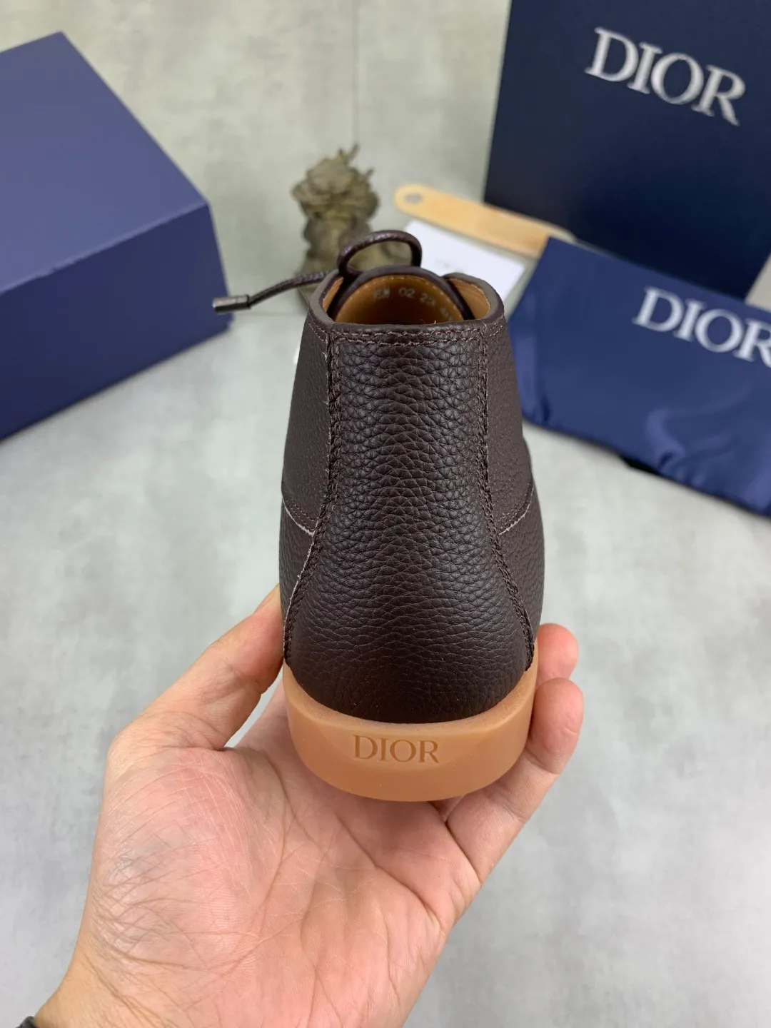 Men's Men's Shoes 💰P580 New Niuli💰High Version 💎💎💎Dior Original! Top Italian purchasing agent! Men's high-top business casual leather shoes, original imported calfskin upper, oiled edges, ultimate texture, gentleman style, imported cowhide lining inside, top-quality original Italian rubber outsole, first-class workmanship, top quality! Size: 39-44 (45 customized)